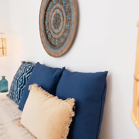 Mz Deep Blue Villa *